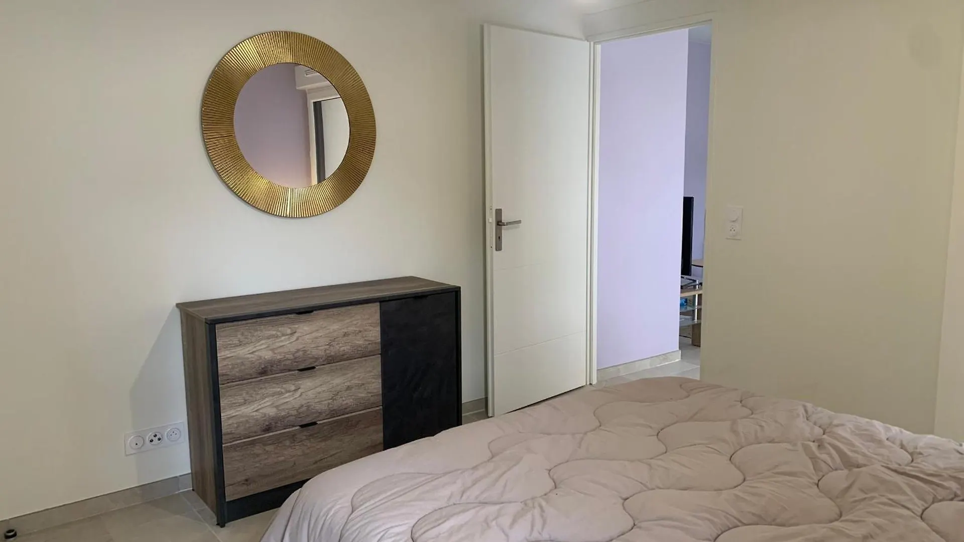 Appartement Neuf, 2 Pieces, Balcon, Parking, Proche Centre-Brides-Les-Bains Et Telecabine Olympe - Fr-1-512-279 0*, Brides-les-Bains